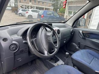 Peugeot Partner Partner Combispace, MPV, 1996 / 2015 1.6 HDI 75 picture 4