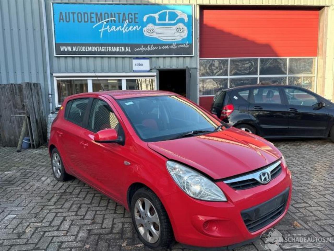 Hyundai I-20 i20, Hatchback, 2008 / 2015 1.4i 16V