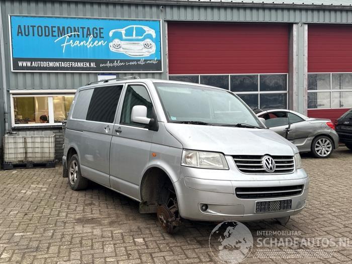 Volkswagen Transporter Transporter T5, Van, 2003 / 2015 2.5 TDi
