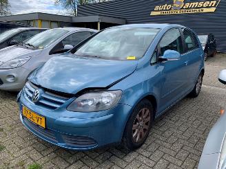 Vaurioauto  passenger cars Volkswagen Golf plus Golf Plus (5M1/1KP) MPV 2005 / 2013 2006/3