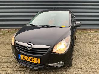 damaged passenger cars Opel Agila 1.0 12V MPV  Benzine 996cc 48kW (65pk) FWD 2008-04/2011-06  K10B; EURO4 2008/10