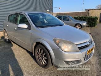Opel Astra Astra H (L48), Hatchback 5-drs, 2004 / 2014 1.6 16V Twinport picture 6
