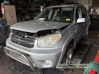 disassembly passenger cars Toyota Rav-4 RAV4 (A2), Terreinwagen, 2000 / 2005 2.0 16V VVT-i 4x4 2004/5