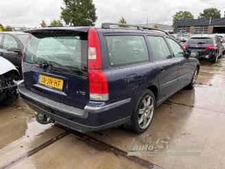 Volvo V-70 V70 (SW), Combi, 1999 / 2008 2.4 20V 170 picture 3