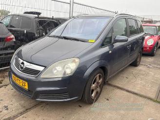 Uttjänta bilar auto Opel Zafira Zafira (M75), MPV, 2005 / 2015 2.2 16V Direct Ecotec 2007/1