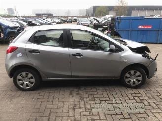 Mazda 2 2 (DE), Hatchback, 2007 / 2015 1.3 16V S-VT picture 3