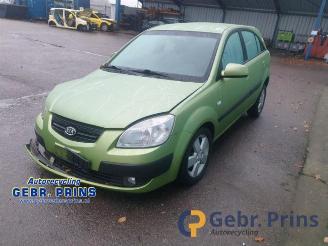 Sloopauto Kia Rio Rio II (DE), Hatchback, 2005 / 2011 1.4 16V 2008/2