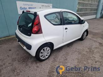 Coche siniestrado Peugeot 107 107, Hatchback, 2005 / 2014 1.0 12V 2013/8