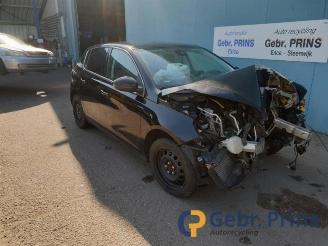 Auto da rottamare Peugeot 308 308 (L3/L8/LB/LH/LP), Hatchback 5-drs, 2013 / 2021 1.6 BlueHDi 120 2015/4