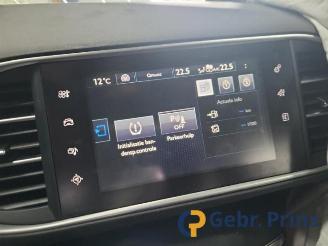 Peugeot 308 308 (L3/L8/LB/LH/LP), Hatchback 5-drs, 2013 / 2021 1.6 BlueHDi 120 picture 9