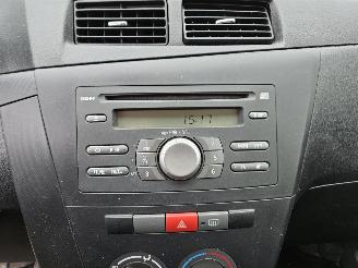 Daihatsu Cuore 1.0 12V DVVT Hatchback  Benzine 998cc 51kW (69pk) FWD picture 12