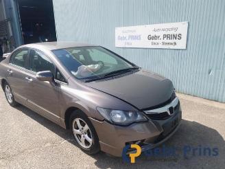 Salvage car Honda Civic Civic (FA/FD), Sedan, 2005 / 2012 1.3 Hybrid 2010/4