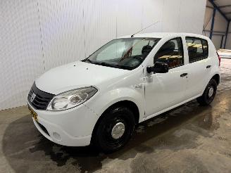 Dacia Sandero 1.2 16V Hatchback  Benzine 1.149cc 55kW (75pk) FWD picture 6