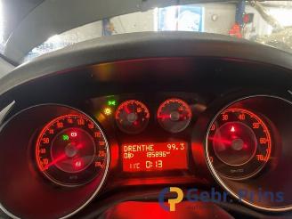 Fiat Punto Punto III (199), Hatchback, 2012 0.9 TwinAir Turbo 100 picture 10