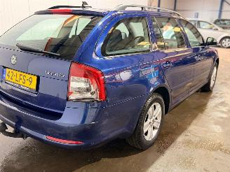 škoda osobní automobily Skoda Octavia 1.2 TSI Combi/o 4Dr Benzine 1.197cc 77kW (105pk) FWD 2010/4