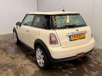 damaged passenger cars Mini Mini 1.4 16V One Hatchback  Benzine 1.397cc 70kW (95pk) FWD 2009/3