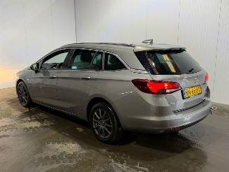 damaged passenger cars Opel Astra SPORTS TOURER 1.6 CDTI 110 16V Combi/o  Diesel 1.598cc 81kW (110pk) FWD 2017/3