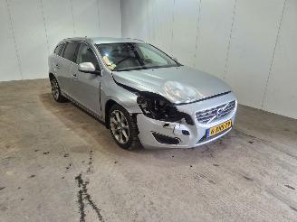 Voiture accidenté Volvo V-60 1.6 DRIVe Combi/o  Diesel 1.560cc 84kW (114pk) FWD 2012/5