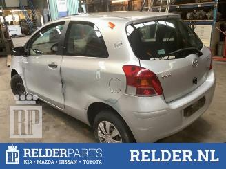 Toyota Yaris Yaris II (P9), Hatchback, 2005 / 2014 1.0 12V VVT-i picture 3