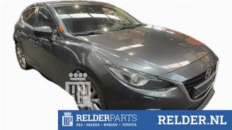 demontáž osobní automobily Mazda 3 3 (BM/BN), Hatchback, 2013 / 2019 2.2 SkyActiv-D 150 16V 2015/11