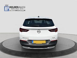 Opel Grandland X 1.6 TURBO  HYBRIDE picture 4