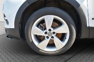 Opel Grandland X 1.6 TURBO  HYBRIDE picture 19
