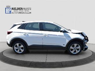 Opel Grandland X 1.6 TURBO  HYBRIDE picture 6