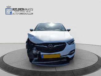 Opel Grandland X 1.6 TURBO  HYBRIDE picture 7