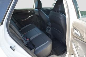 Opel Grandland X 1.6 TURBO  HYBRIDE picture 17