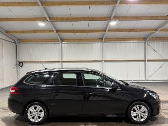 Damaged car Peugeot 308 1.2 PureTech 81kW Active Clima 2017/2