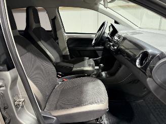 Volkswagen Up! 1.0 44kW High BlueMotion Airco picture 30