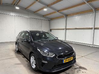 Kia Ceed 1.6CRDi 85kW Clima Camera Dynamicline picture 3