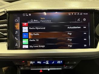 Audi Q4 77 kWh Etron 195kW 45 Quattro Advanced Edition picture 19