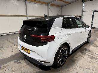 Volkswagen ID.3 58kWh 150kW First PLUS picture 6
