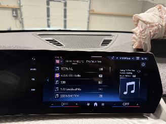 BMW iX1 67kWh 150kW eDrive20 Automaat picture 42