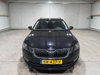 Skoda Octavia 1.0TSI 85kW GreenTech Ambition Business picture 4