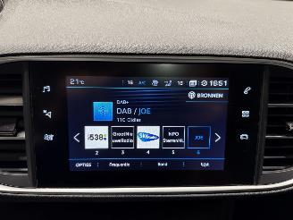 Peugeot 308 1.2PT 81kW Blue Lease Executive picture 29