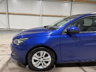 Peugeot 308 1.2PT 81kW Blue Lease Executive picture 13