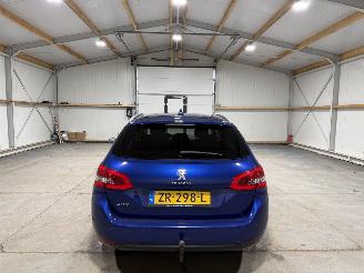 Peugeot 308 1.2PT 81kW Blue Lease Executive picture 7