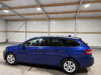 Peugeot 308 1.2PT 81kW Blue Lease Executive picture 11