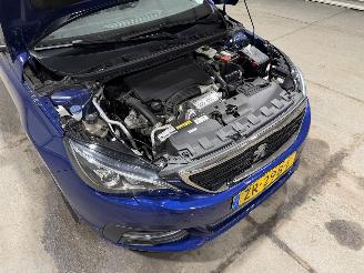 Peugeot 308 1.2PT 81kW Blue Lease Executive picture 21