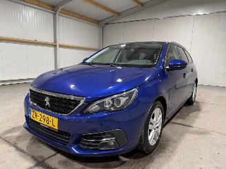 Peugeot 308 1.2PT 81kW Blue Lease Executive picture 18