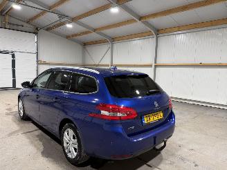 Peugeot 308 1.2PT 81kW Blue Lease Executive picture 12