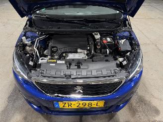 Peugeot 308 1.2PT 81kW Blue Lease Executive picture 22
