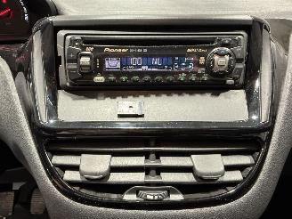 Peugeot 208 1.0VTI 50kW Access picture 15