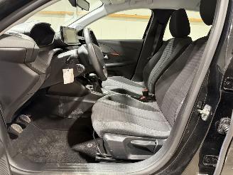 Peugeot 208 1.2PT 55kW Active Pack picture 33
