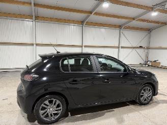 Peugeot 208 1.2PT 55kW Active Pack picture 5