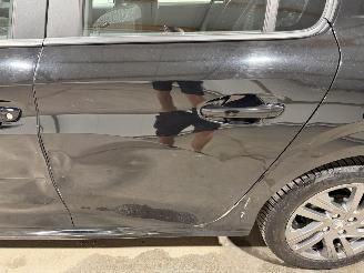 Peugeot 208 1.2PT 55kW Active Pack picture 29