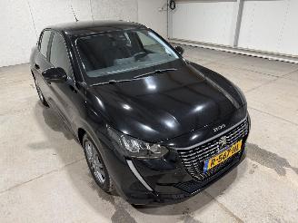 Peugeot 208 1.2PT 55kW Active Pack picture 21