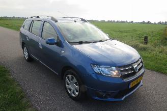 damaged passenger cars Dacia Logan 0.9 TCE 90pk  131.000km Nap Airco 5drs 2014 [ eerste eigenaar euro 6 2014/11